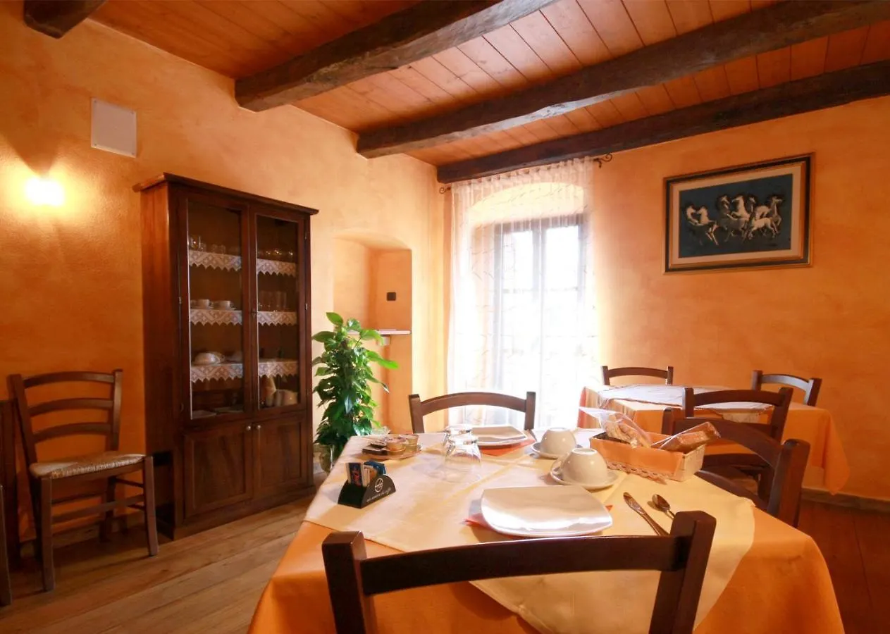 B&B Linu Ruiu Santu Lussurgiu Bed and Breakfast